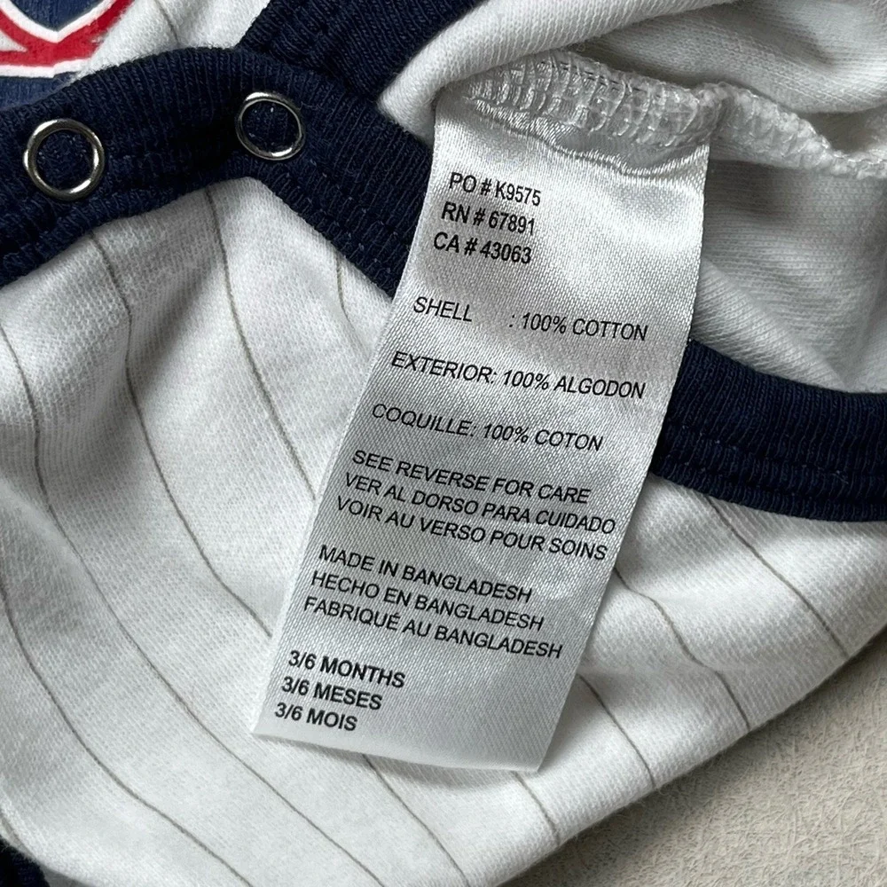 MLB Genuine Merch Boston Red Sox White Short Sleeve‎ One Piece Bodysuit 3/6 Mo